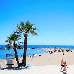Beachfront Luxury Apartment, Puerto Banus, Apartment Marbella